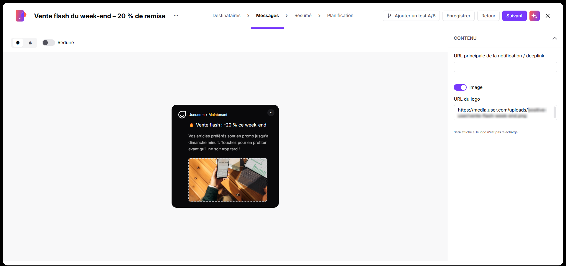 The Messages editor shows a mobile push notification preview with a promotional image and the right-side Contenu settings for its image URL. Visible: Vente flash du week-end – 20 % de remise, Messages, Réduire, CONTENU, URL principale de la notification / deeplink, Image.