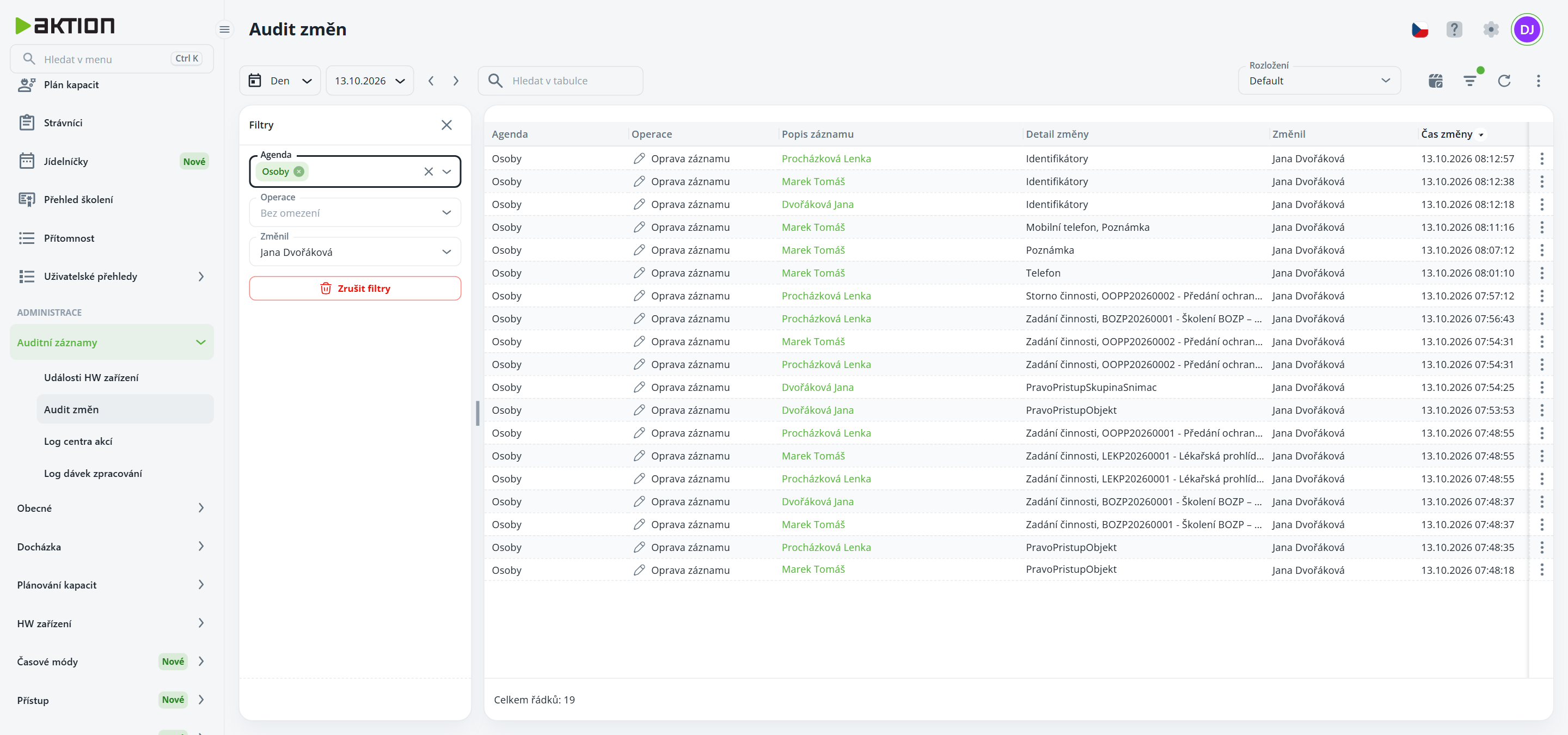 Audit změn screen displays a filtered audit log table for Osoby records with date, operation, record details, editor, and change time columns. Visible: Audit změn, Filtry, Agenda, Osoby, Operace, Bez omezení.
