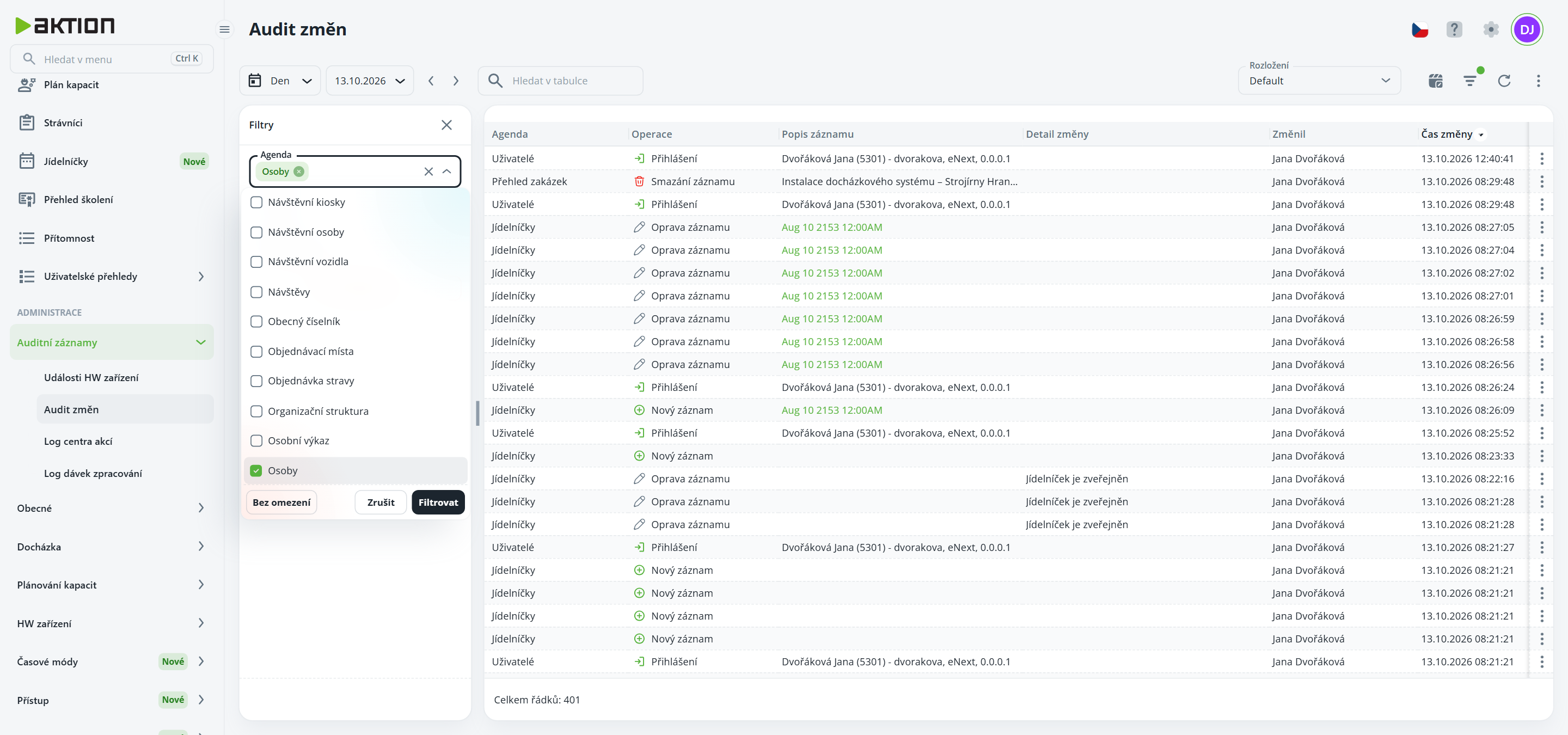 Obrazovka Audit změn zobrazuje otevřený panel Filtry s vybranou agendou Osoby vedle tabulky auditních záznamů. Visible: Audit změn, Filtry, Agenda, Osoby, Návštěvní kiosky, Návštěvní osoby.