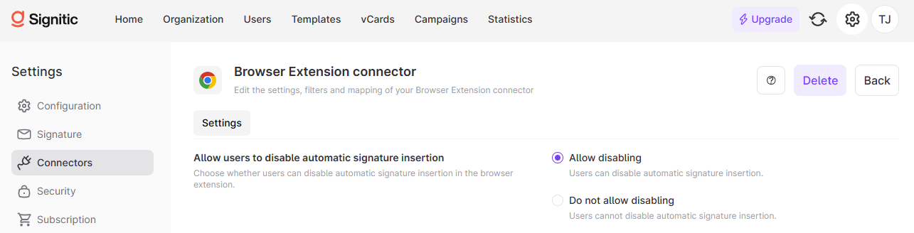 La schermata delle impostazioni del connettore Estensione del browser in Signitic mostra le opzioni per consentire agli utenti di disattivare l'inserimento automatico della firma, con «Consenti la disattivazione» selezionato. Elementi visibili: Signitic, Home, Organizzazione, Utenti, Modelli, vCard.