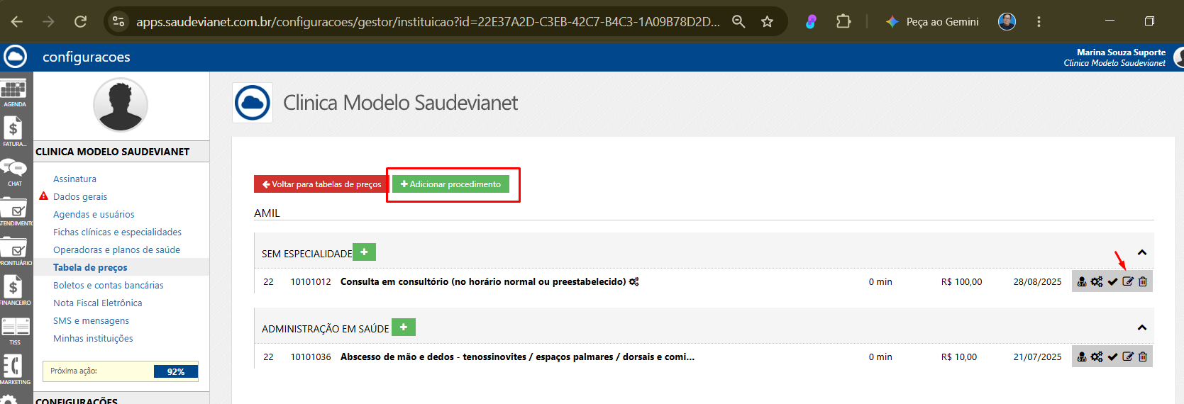 The institution’s Tabela de preços screen shows AMIL procedure groups and prices, with a red outline highlighting the Adicionar procedimento button. Visible: configuracoes, Clinica Modelo Saudevianet, Assinatura, Dados gerais, Agendas e usuários, Fichas clínicas e especialidades.