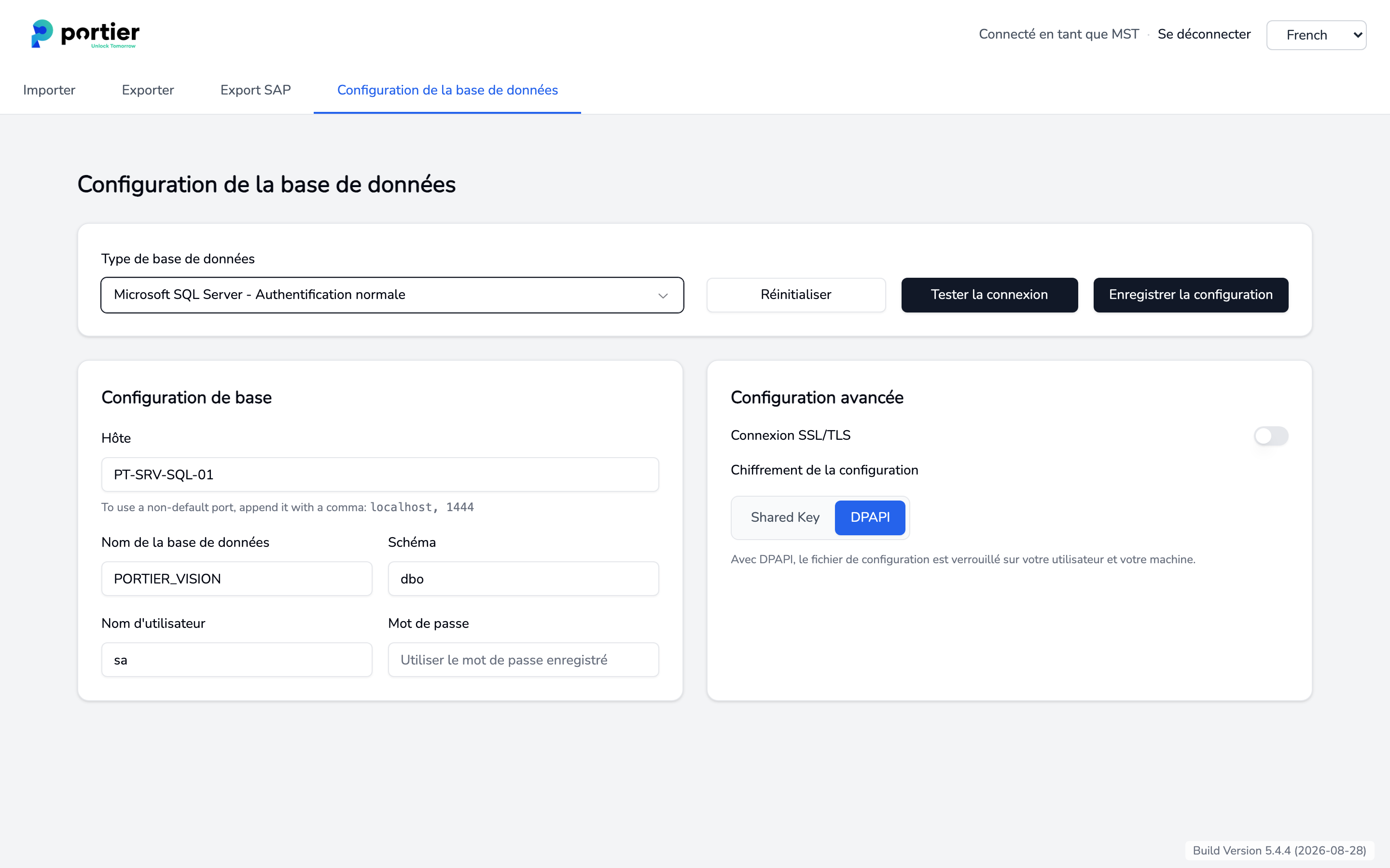 Configuration de la base de données pour Microsoft SQL Server en authentification normale.